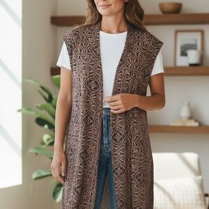 NEW•XL•Black & Cream Slinky Soft Longline Joy Vest